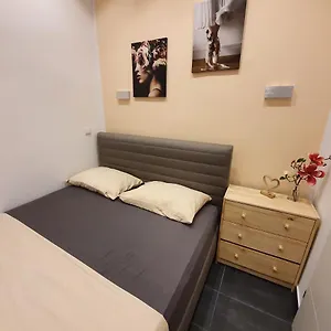  Apartment Frisch Renovierte Mit Einer Klimaanlage - Design Favoritenstraße 147